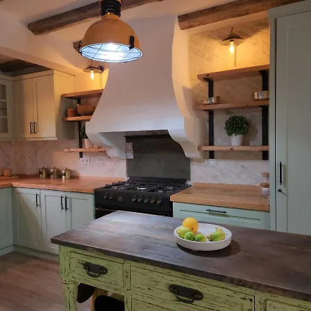 Kayi Kottage In Peaceful Calis Few Minutes From Calis Sunny Сasa de vacaciones Fethiye