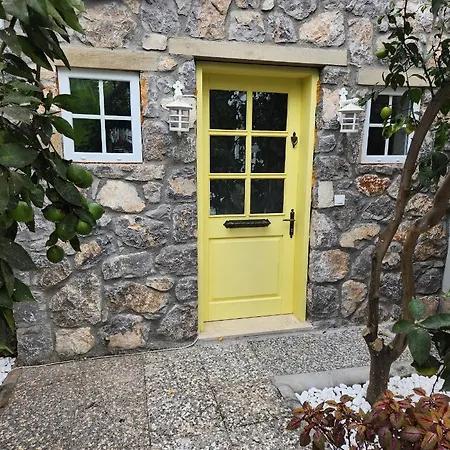 Сasa de vacaciones Kayi Kottage In Peaceful Calis Few Minutes From Calis Sunny